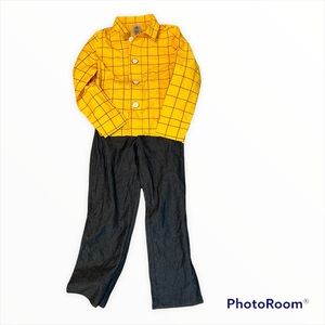 Boy’s Disney Woody Toy Story Halloween Costume 9/10 with tags